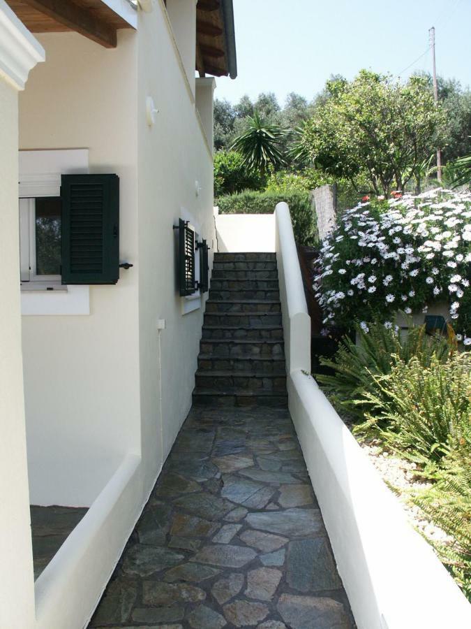 פאלאוקסטריצה Elysium Apartments Corfu מראה חיצוני תמונה