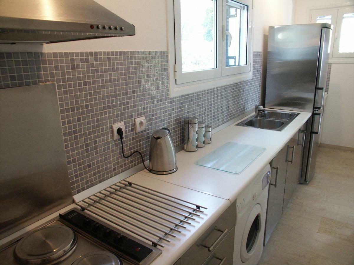 פאלאוקסטריצה Elysium Apartments Corfu מראה חיצוני תמונה