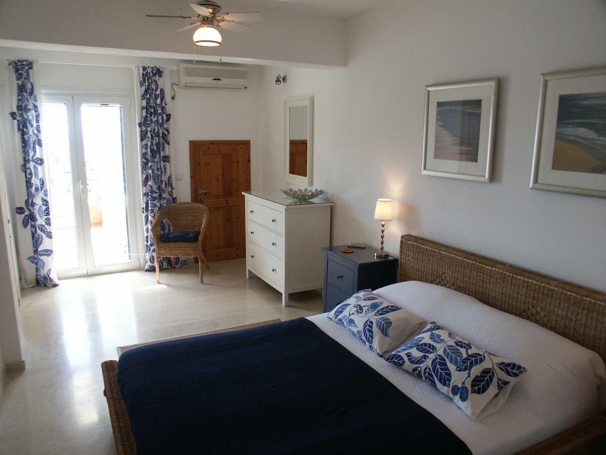 פאלאוקסטריצה Elysium Apartments Corfu מראה חיצוני תמונה